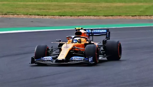 הדרך מ'אין חוקים' לפורמולה 1