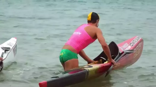 שליטה בגלים: שחרר את הכישורים שלך בתחרות סקי גלישה